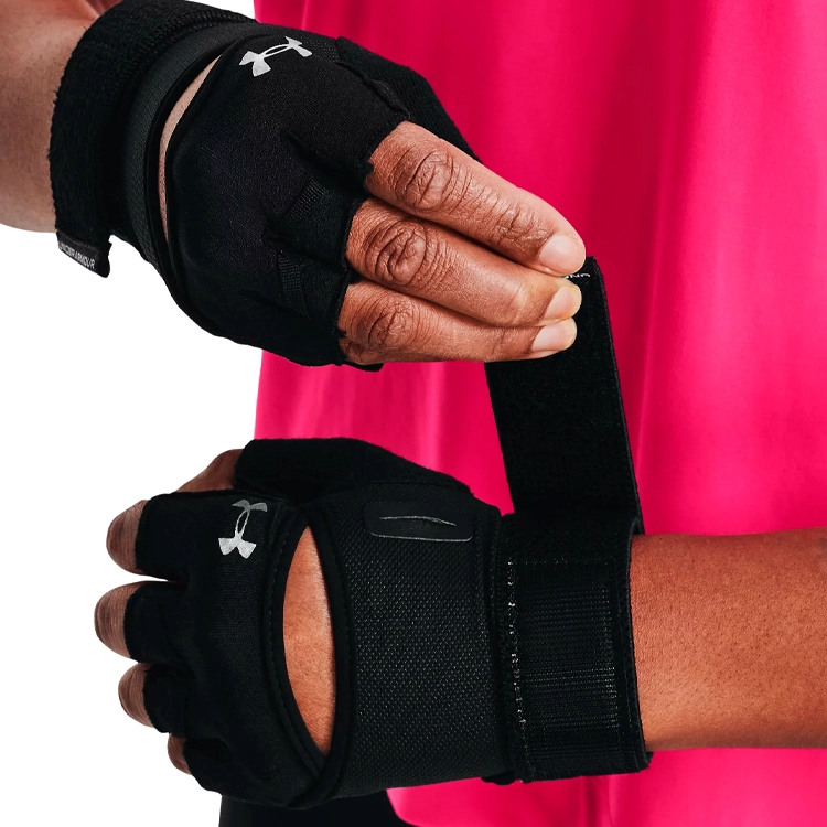 Manusi p/fitness Under Armour UA W WEIGHTLIFTING GLOVES
